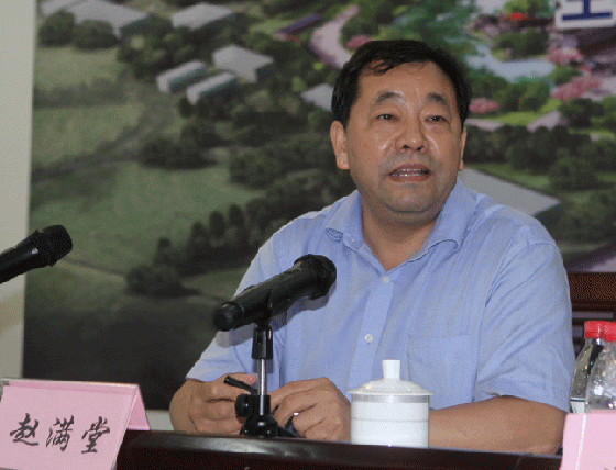 甘肃省委常委、宣传部部长连辑在本公司董事、pp电子官方网站集团董事长赵满堂陪同下到pp电子官方网站集团北京盛世南宫调研指导工作